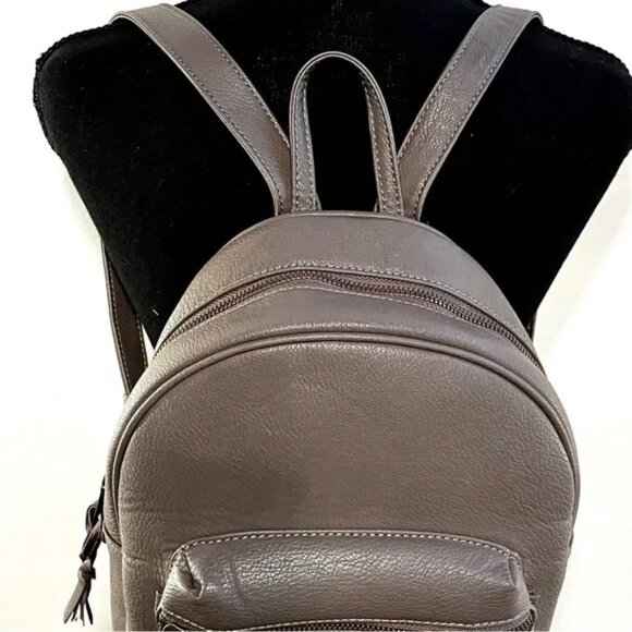 G.H. Bass & Co. Gray Dome Pebbled Faux Leather Backpack - Picture 5 of 10